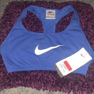 Nike fitness sports bra